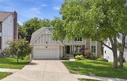 4142 NE Hampstead Drive, Lee's Summit, MO 64064