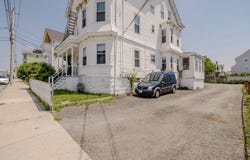 154 Mott St, Fall River, MA 02721