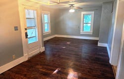114 W Durst St, Moundridge, KS 67107