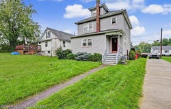 962 Throop Street, Dunmore, PA 18512