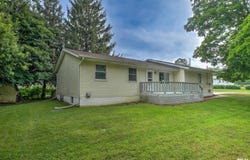 210 W TOWER Street, Eureka, IL 61530