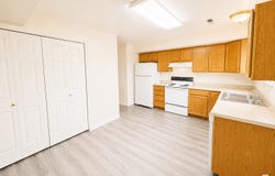 1100 E 1525 S, Clearfield, UT 84015