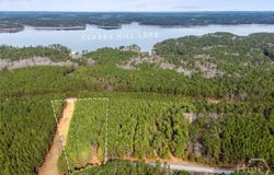 Rogers Road, Tignall, GA 30668