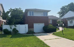 5 Winding Road, Massapequa, NY 11758