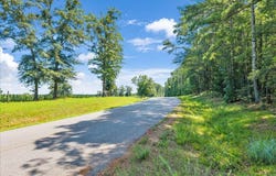 336 Piney Grove Road, Comer, GA 30629