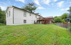 1300 Frontier Lane, Manhattan, KS 66503