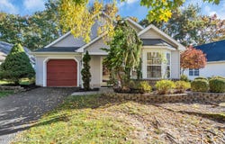 21 Round Valley Lane, Lakewood, NJ 08701