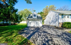 312 LOWER VALLEY Road, NORTH WALES, PA 19454
