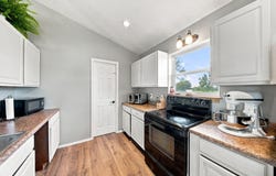 67 Broadview Drive, Marshfield, MO 65706