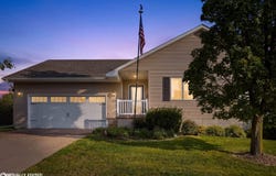 306 Thomas Drive, Marshalltown, IA 50158