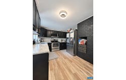 596 N LAKESHORE DR, LOUISA, VA 23093