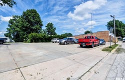 701 W ADAMS Street, Taylorville, IL 62568