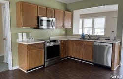 40 Mountain Laurel Way, Suffield, CT 06078