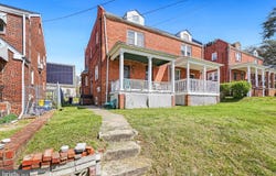 4936 E CAPITOL Street NE, WASHINGTON, DC 20019