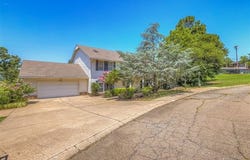 105 Canoe Cove, Mannford, OK 74044