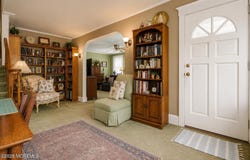 24 Foster Street, Middletown, NJ 07701