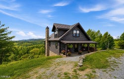 308 Walnut Mountain Farm Loop, Hampton, TN 37658