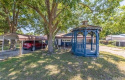 656 5th Street, Qulin, MO 63961