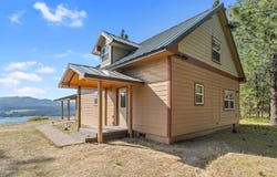 6523 CAMP NABORLEE Rd, FRUITLAND, WA 99129