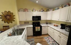 732 W Barrington Circle, Jackson, MI 49203