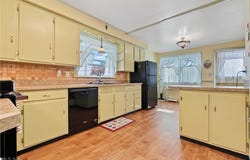 323 E Prospect Street, Girard, OH 44420