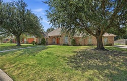 2416 Jolinda Lane, Whitesboro, TX 76273