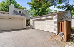 86 COUNTRY Place, Springfield, IL 62703