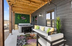 210 Poolside Pass Road, Hollister, MO 65672