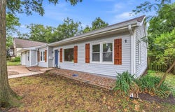 6104 W 53rd Terrace, Mission, KS 66204