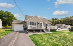 105 Keith Drive, Syracuse, NY 13212
