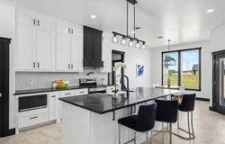 2440 Canyon Circle, Blanchard, OK 73010