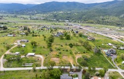 198 E Butler Lane, Ashland, OR 97520