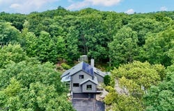 329 Glen Rd, Sparta Twp., NJ 07871-3145