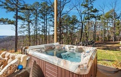 3465 County Road 102, Eureka Springs, AR 72632