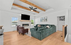11808 E 231st Street, Peculiar, MO 64078