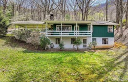 26 Laurel Loop, Maggie Valley, NC 28751