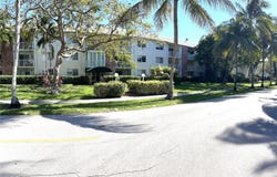 240 Galen Dr, Key Biscayne, FL 33149