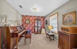 82 PULLIAM DR, Pleasanton, TX 78064