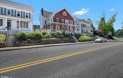 548 BROADWAY, RED LION, PA 17356