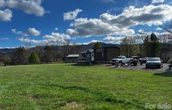 137 Cowboy Lane, Hot Springs, NC 28743