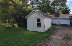 912 1st St NE, Devils Lake, ND 58301
