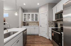 1822 E 33RD St, Vancouver, WA 98663