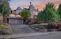 207 W 52ND Ave, Eugene, OR 97405