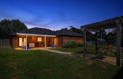 1700 Valley View Dr, Mena, AR 71953
