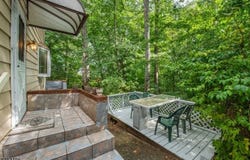 19 Skyland Ave, Wanaque Boro, NJ 07420-1555