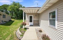 1508 Dommo Dr, Fort Atkinson, WI 53538