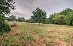 202 S College St, Georgetown, TX 78626