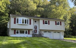 26 Birch Road, Danbury, CT 06811