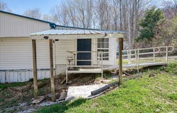 618 Old Baker Mountain Rd, Spencer, TN 38585