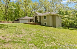 2760 Tyler Trail SE, Lowell, MI 49331